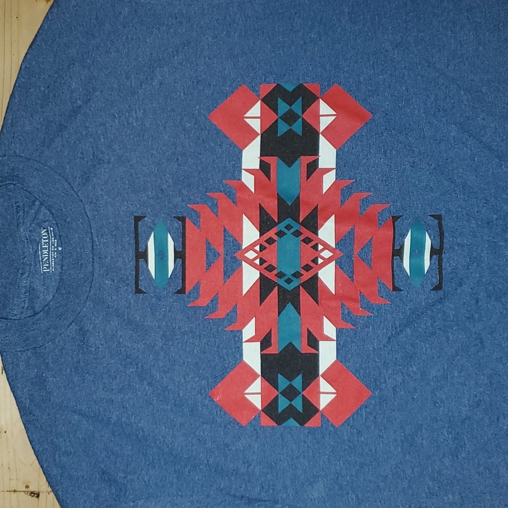 Pendleton Tee - Picture 2 of 5